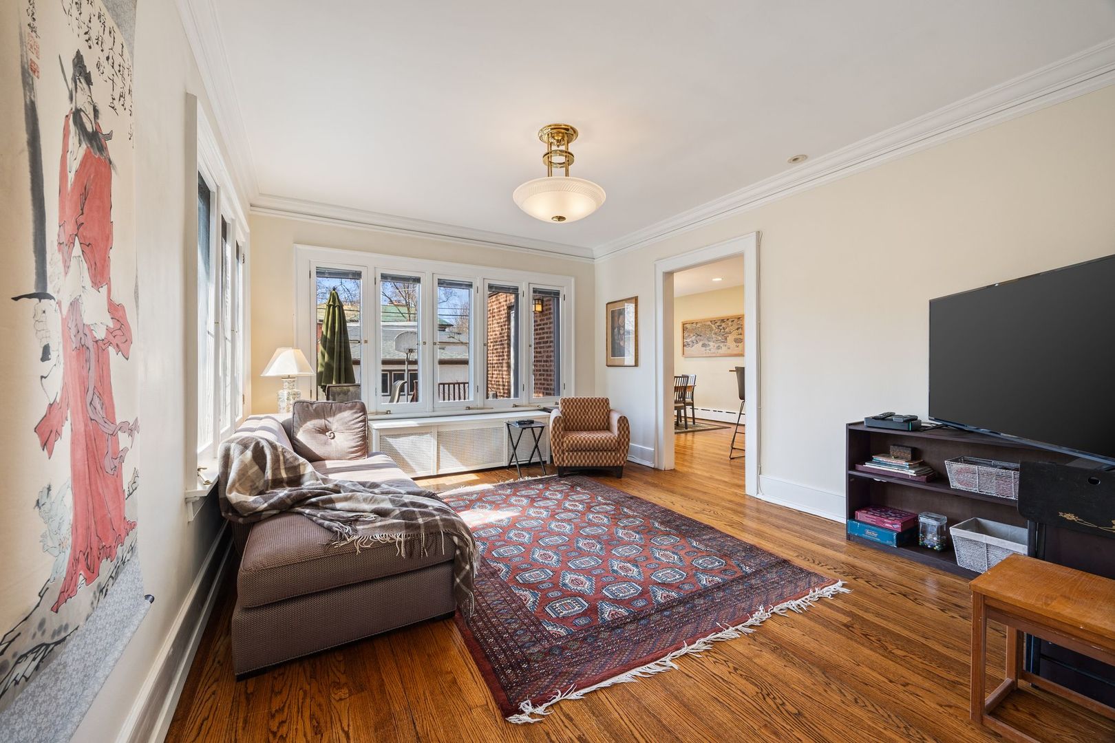 329 N Scoville Avenue