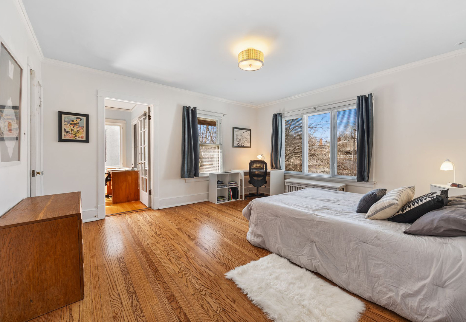 329 N Scoville Avenue