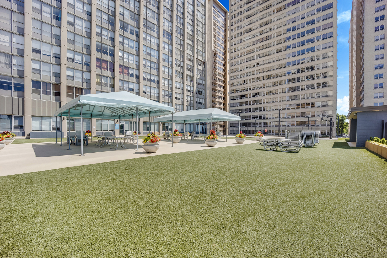 655 W Irving Park Road Unit: 1817
