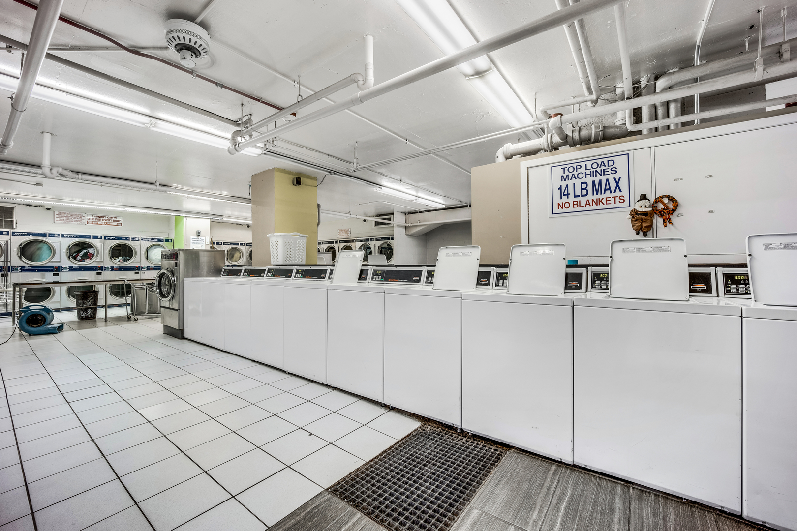 655 W Irving Park Road Unit: 1817