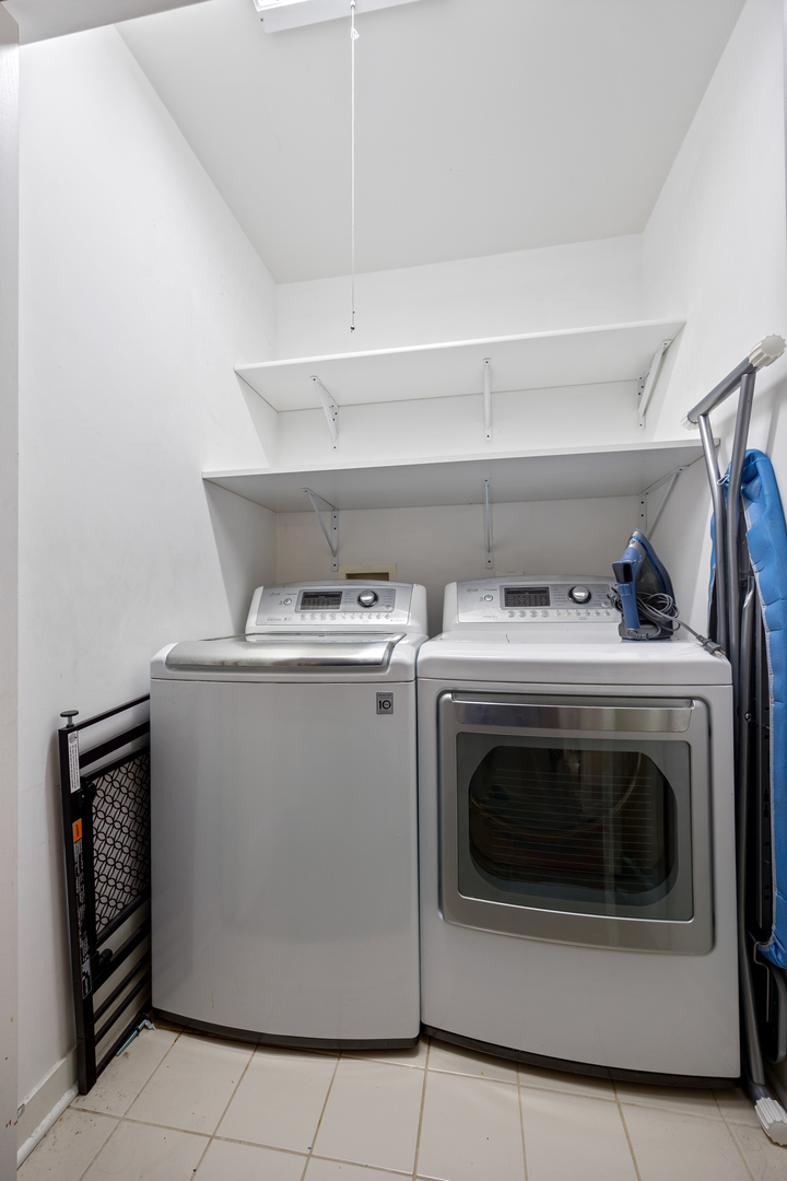101 N Euclid Avenue Unit: 21