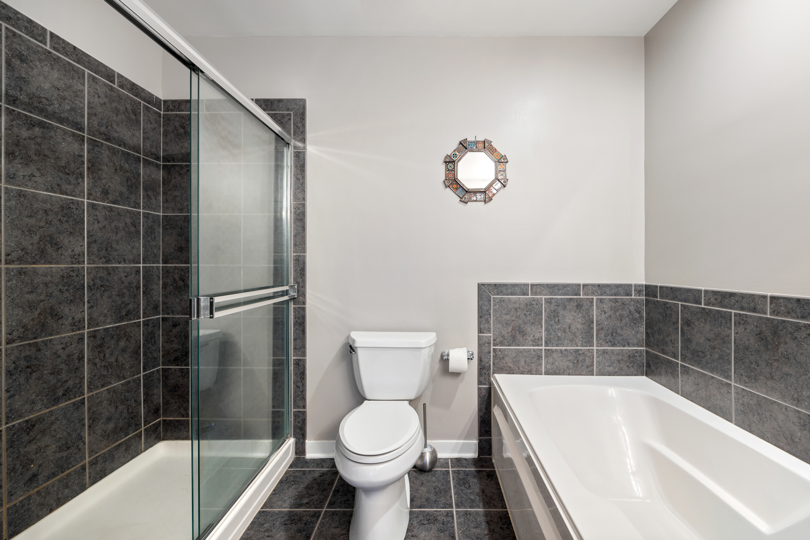 101 N Euclid Avenue Unit: 21