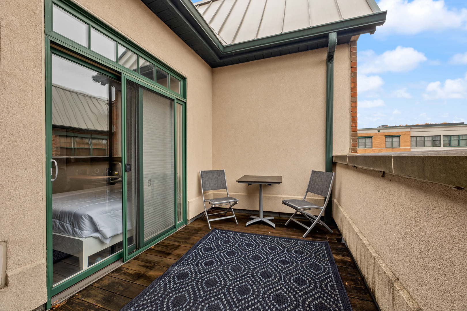 101 N Euclid Avenue Unit: 21