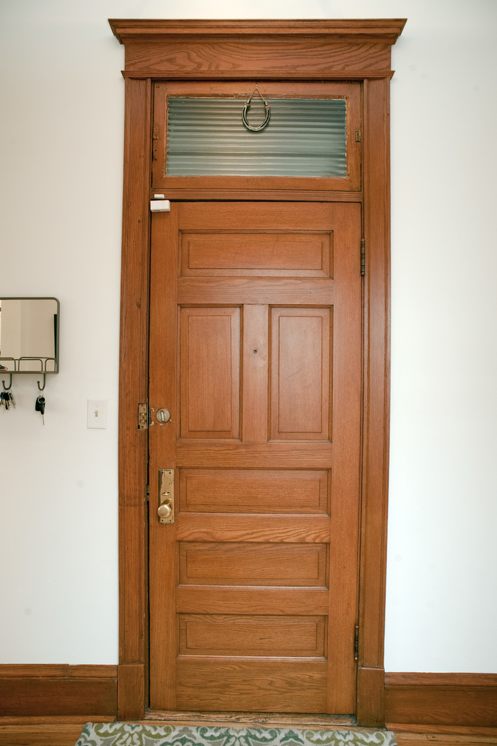 5338 S Greenwood Avenue Unit: 3