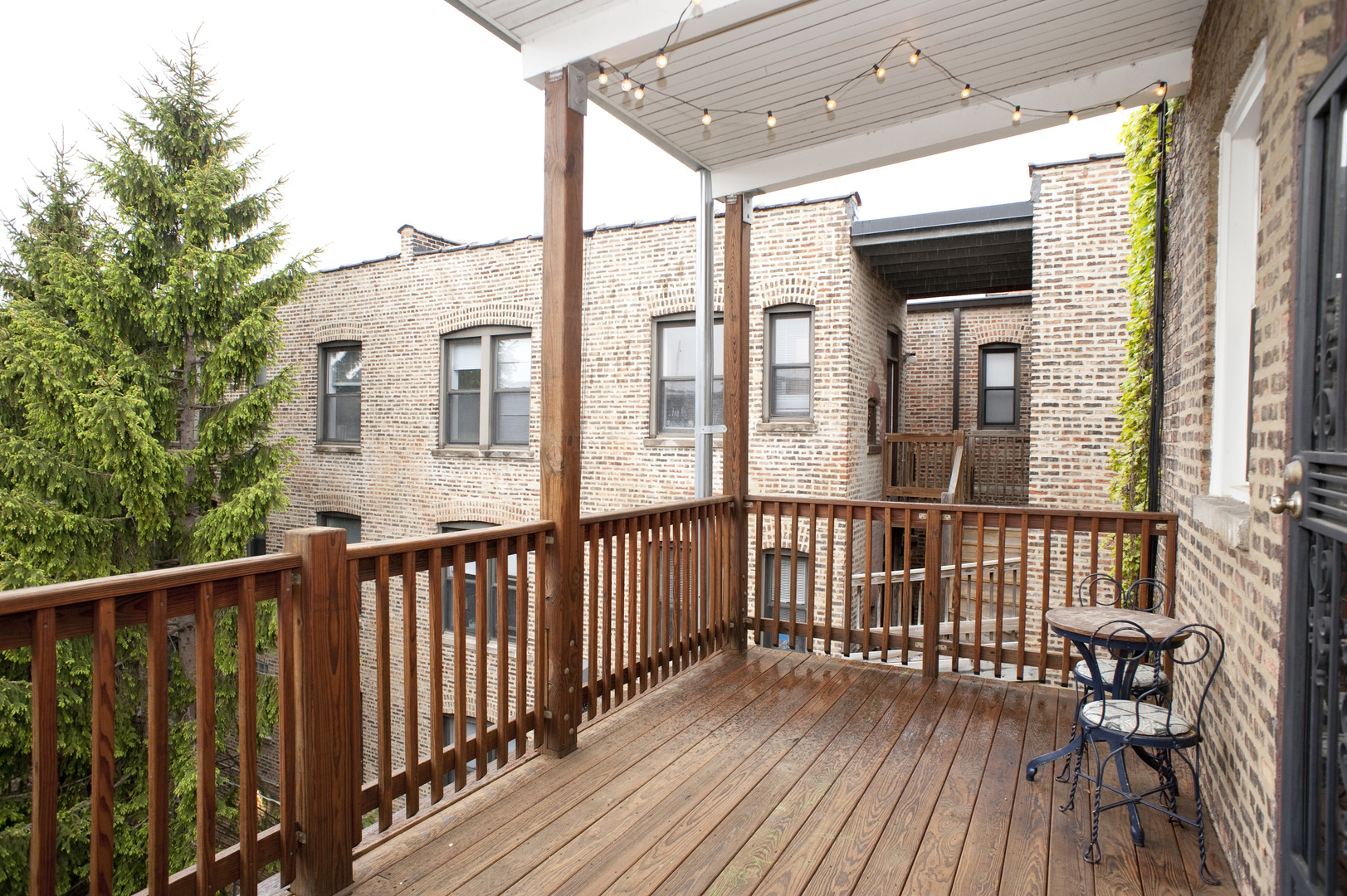 5338 S Greenwood Avenue Unit: 3