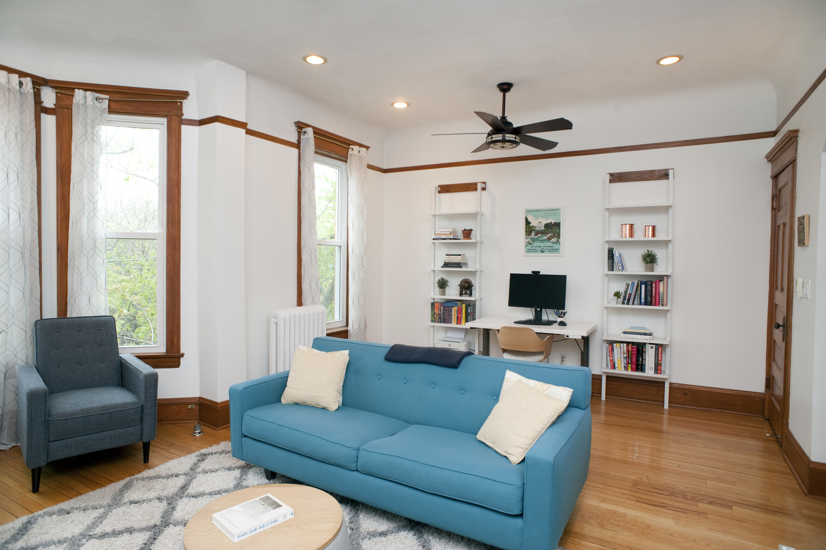 5338 S Greenwood Avenue Unit: 3