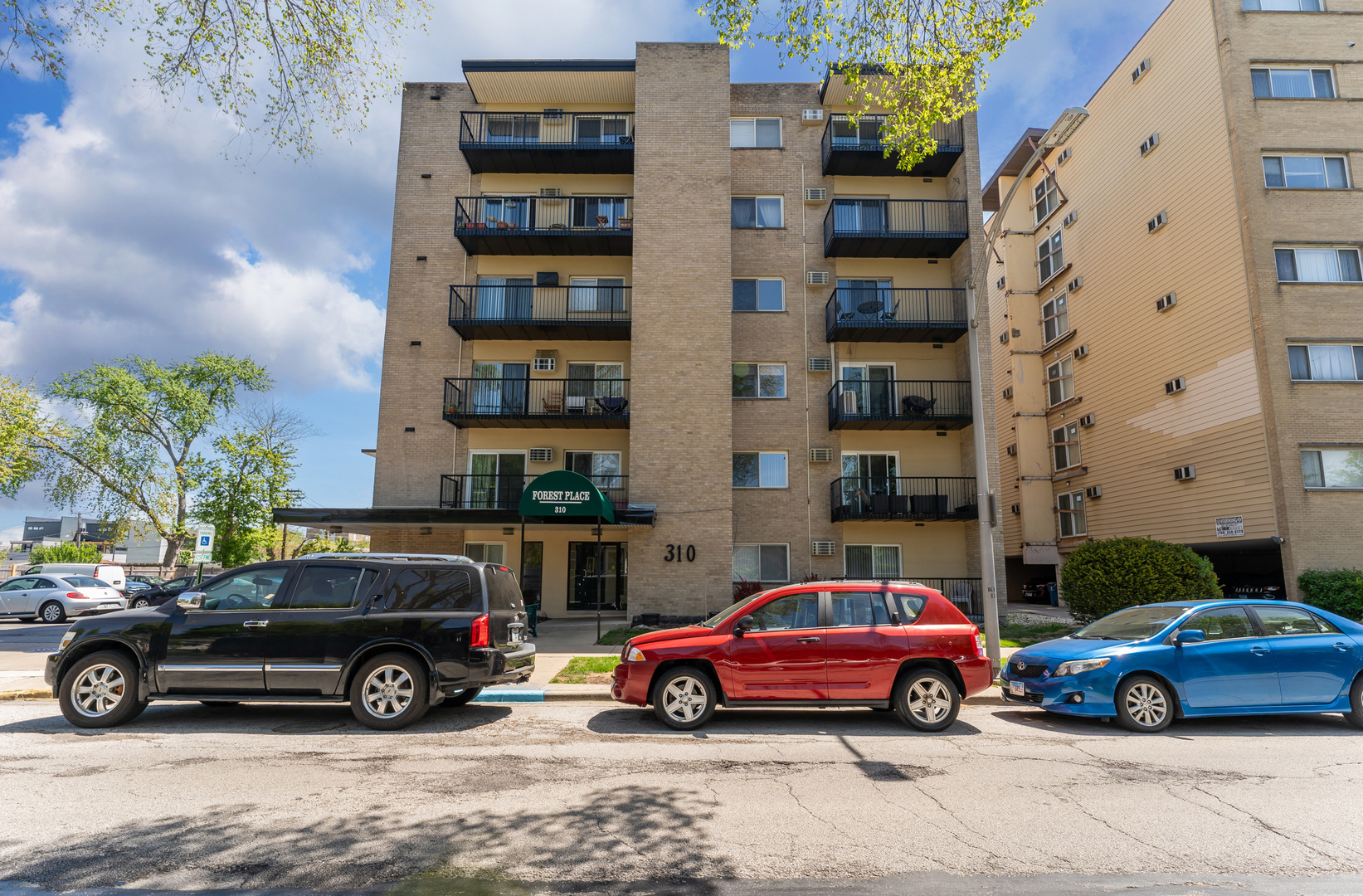 310 Lathrop Avenue Unit: 202-204