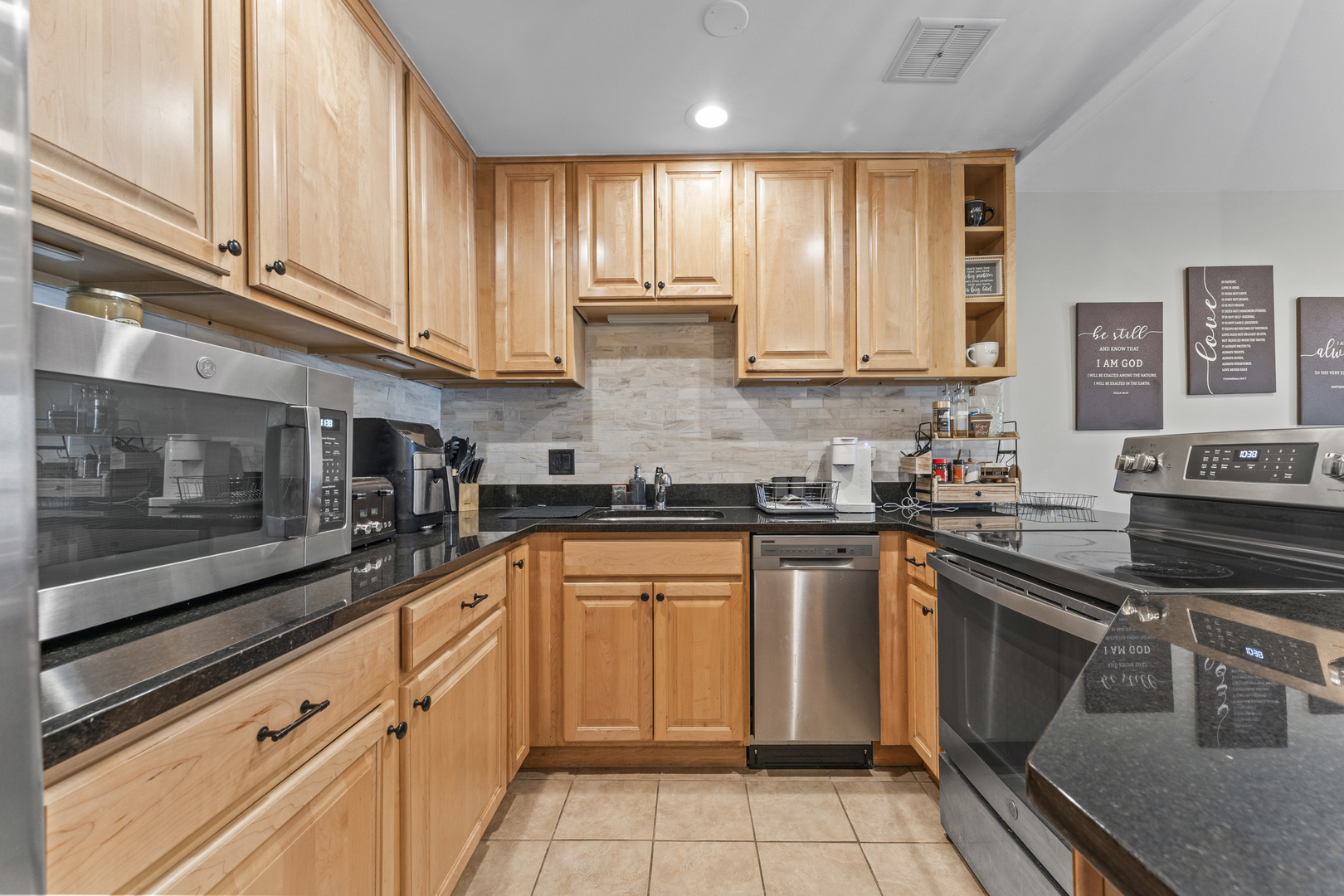 310 Lathrop Avenue Unit: 202-204
