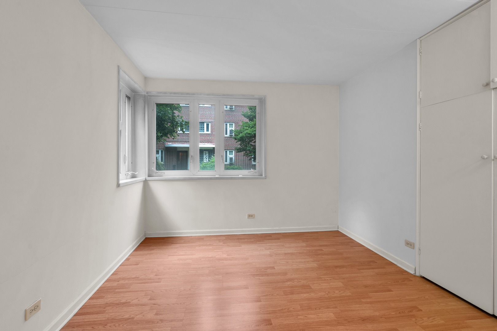 7204 Oak Avenue Unit: 1NW