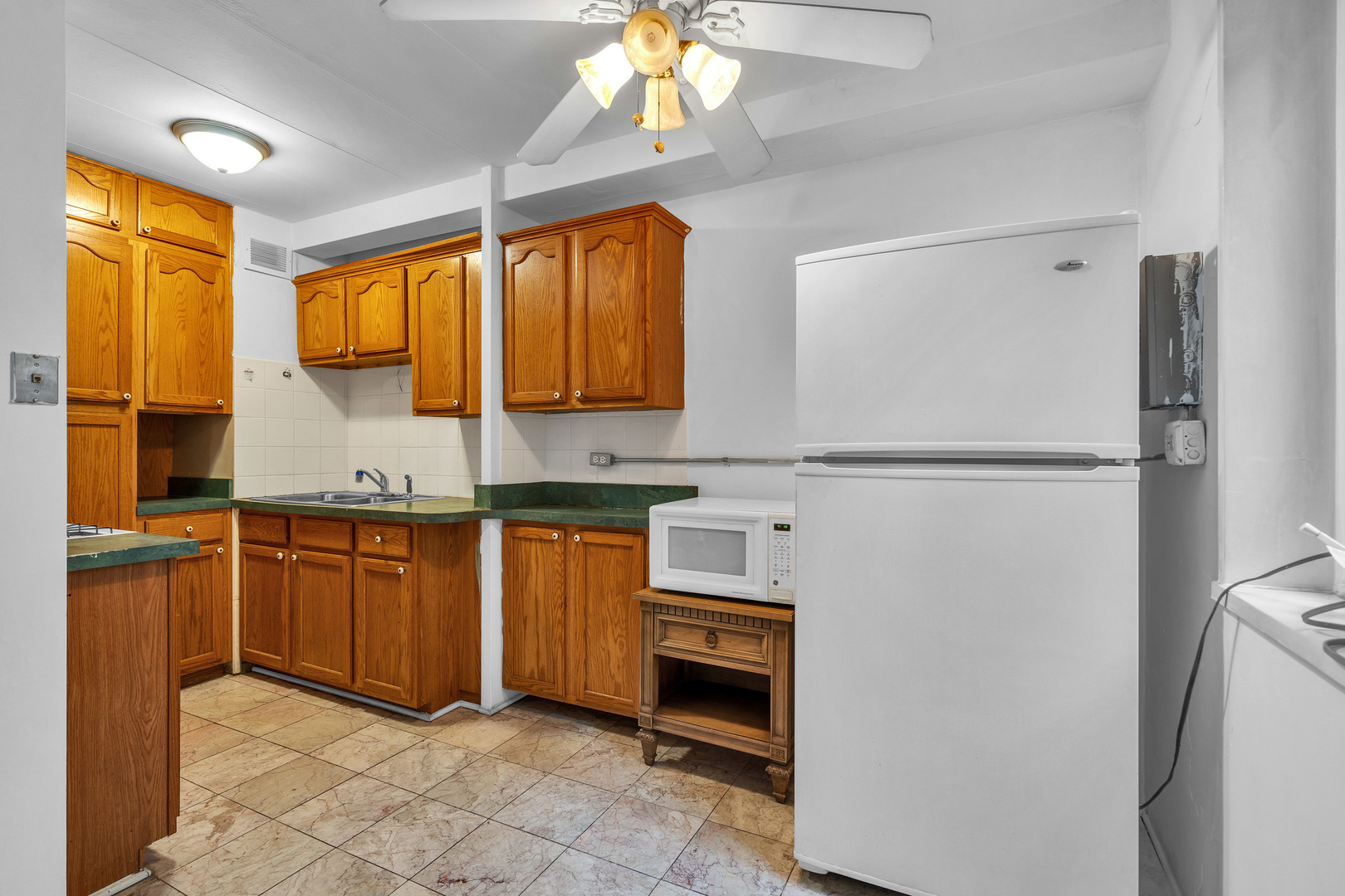 7204 Oak Avenue Unit: 1NW
