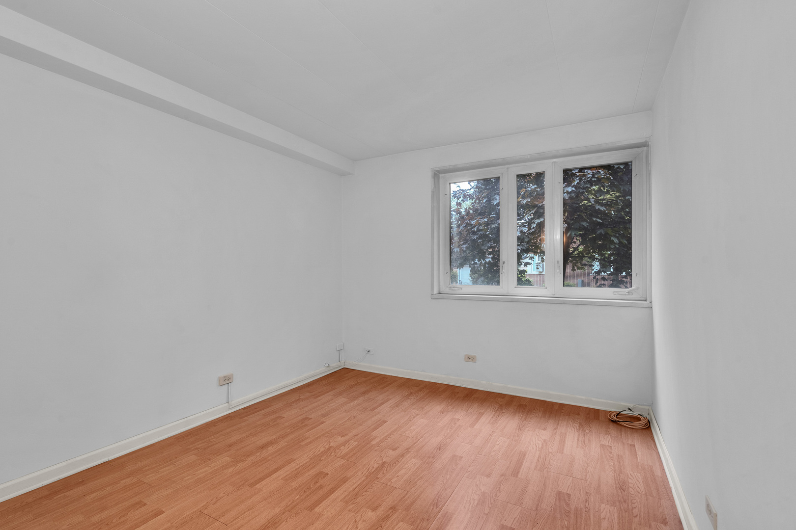 7204 Oak Avenue Unit: 1NW