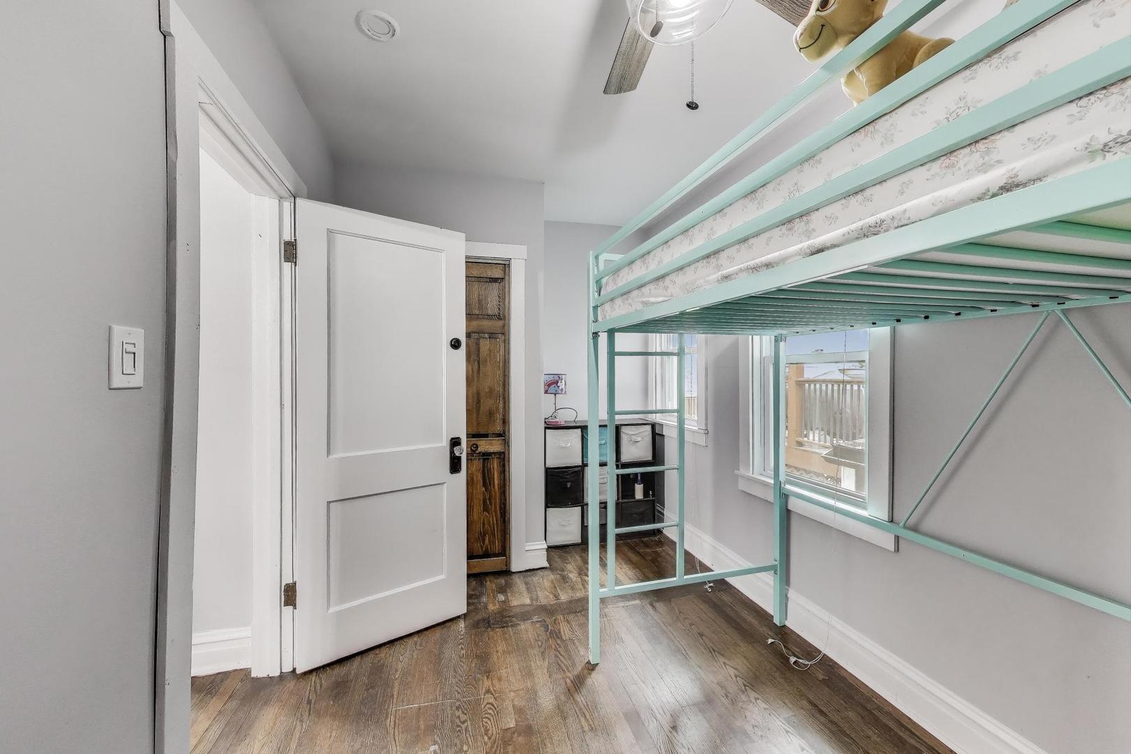 1007 Ferdinand Avenue