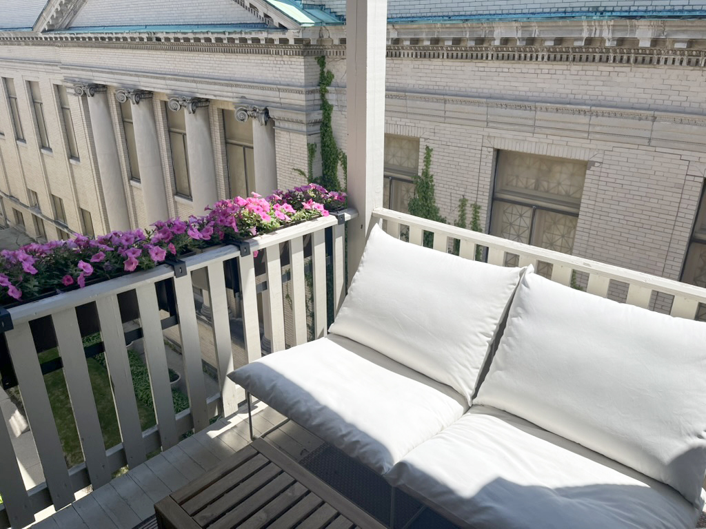 208 N Oak Park Avenue Unit: 3JJ