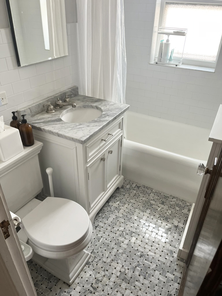 208 N Oak Park Avenue Unit: 3JJ