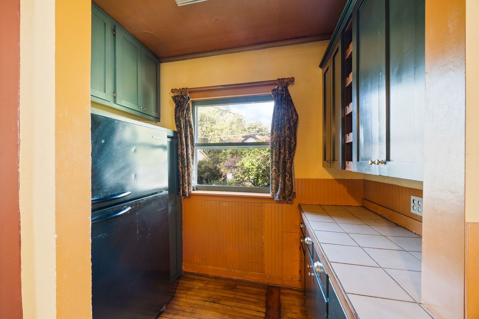 1015 Clarence Avenue