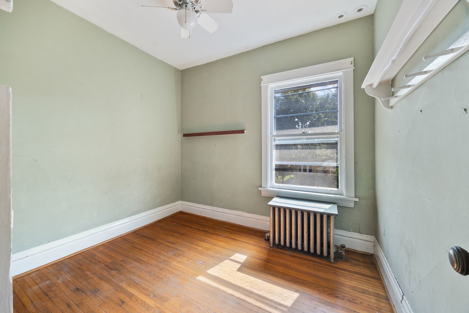 1015 Clarence Avenue