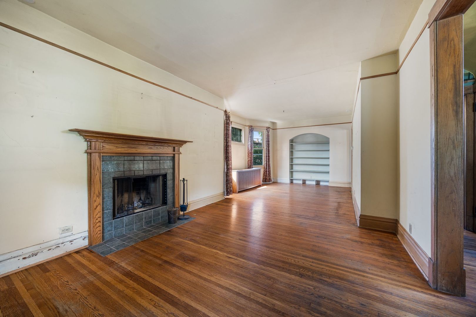 1015 Clarence Avenue