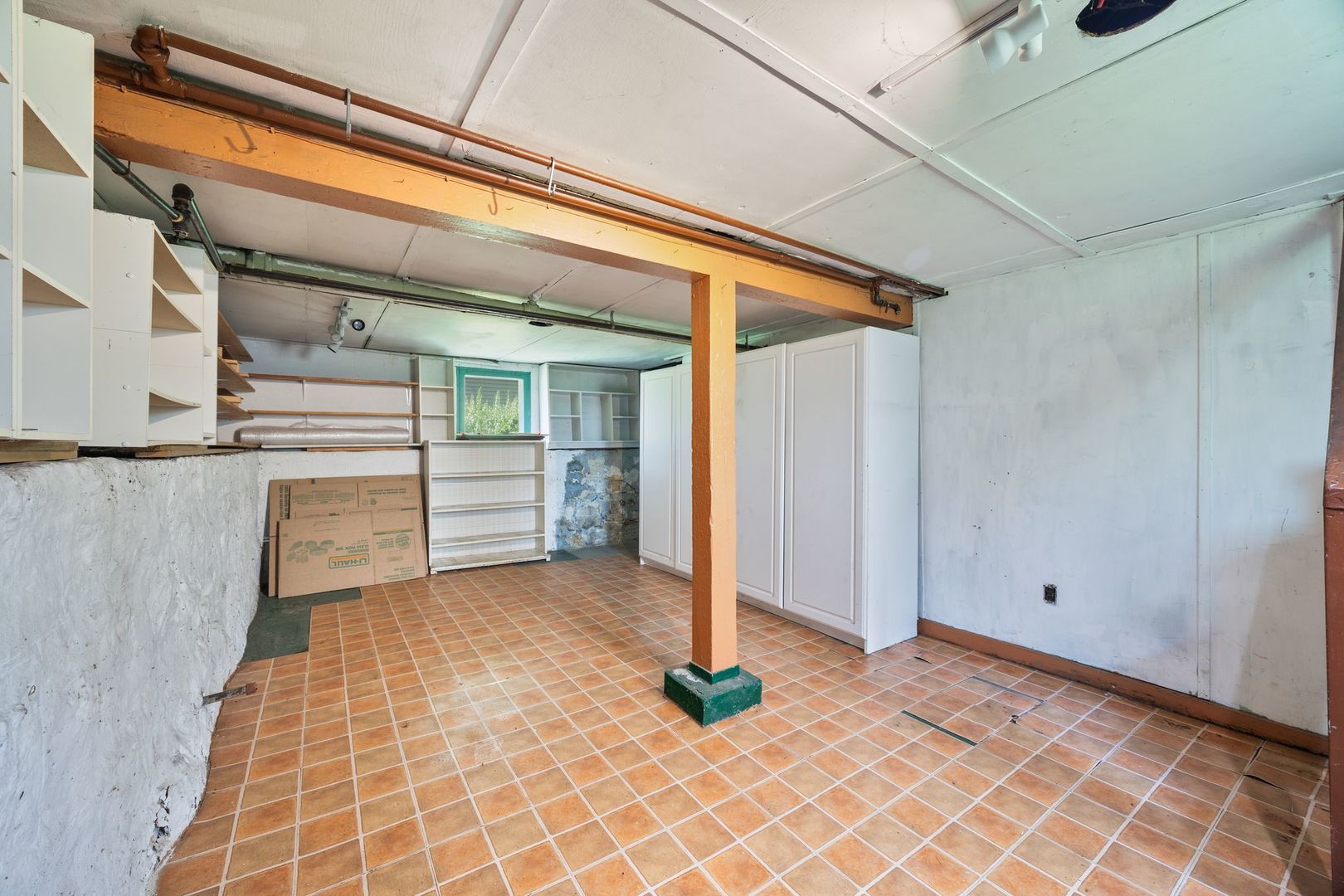 1015 Clarence Avenue