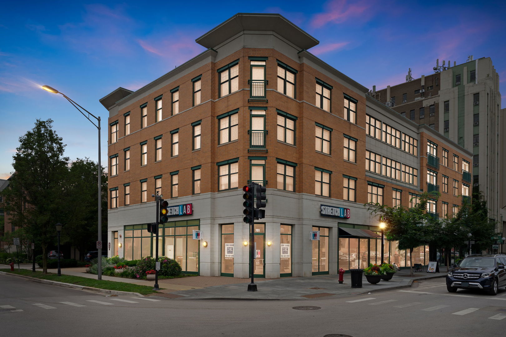 125 N Euclid Avenue Unit: 305