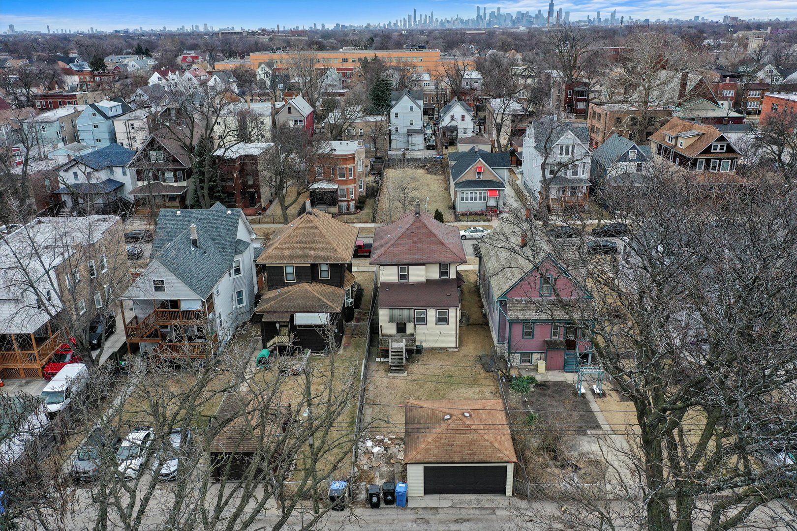 920 N Massasoit Avenue