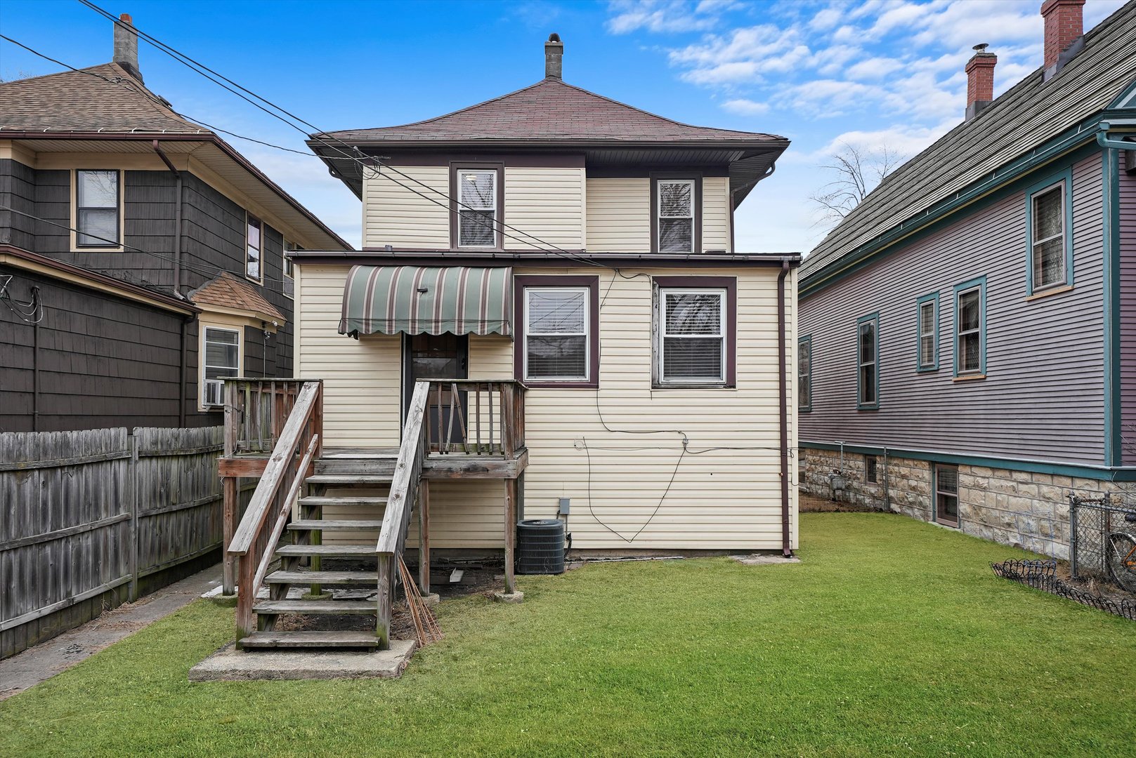 920 N Massasoit Avenue