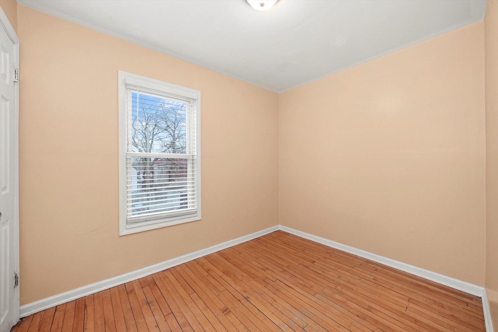 920 N Massasoit Avenue