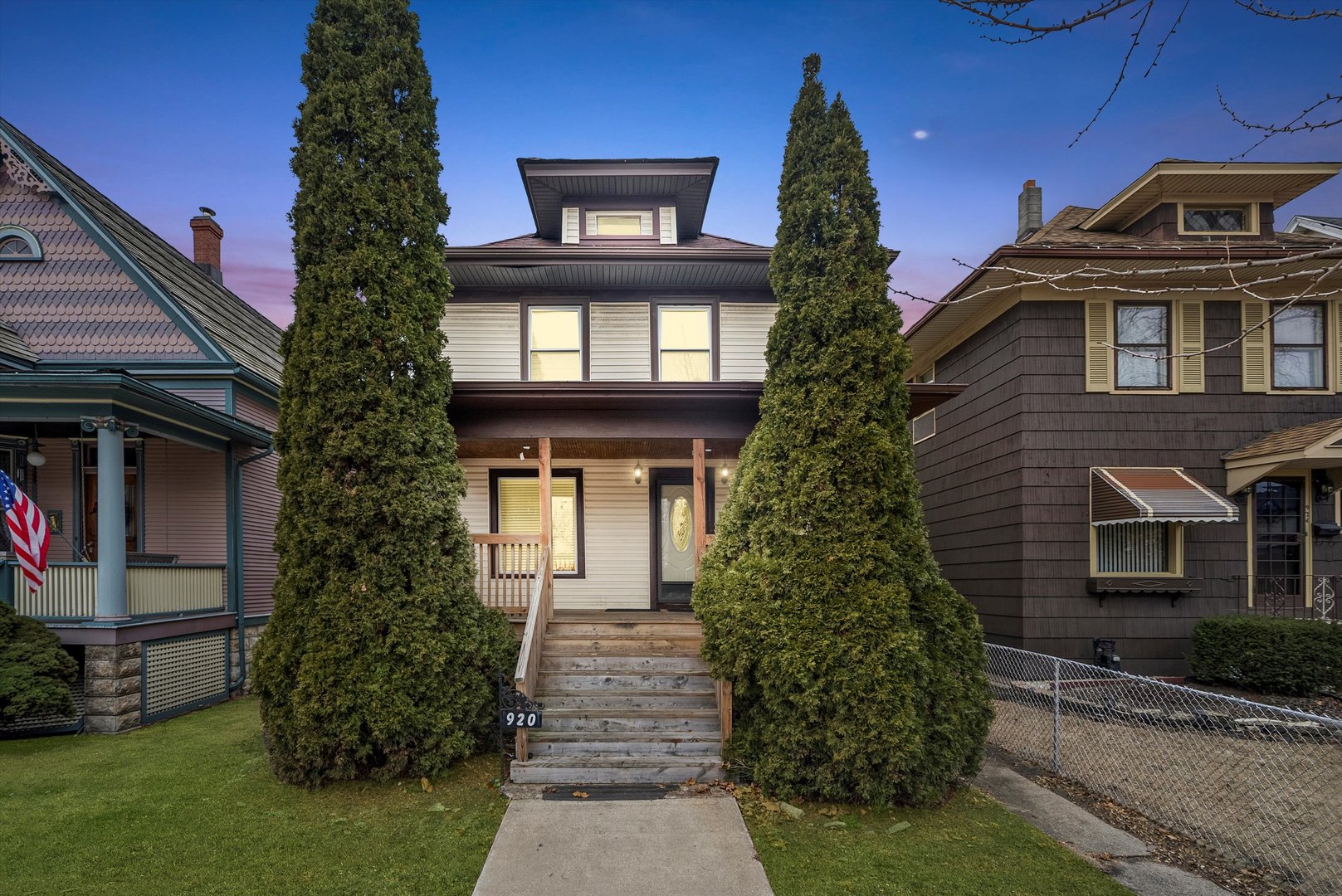 920 N Massasoit Avenue