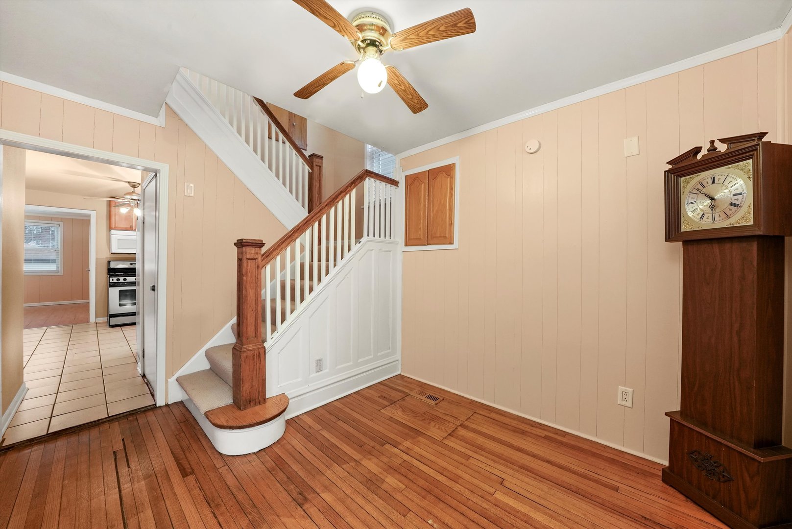 920 N Massasoit Avenue