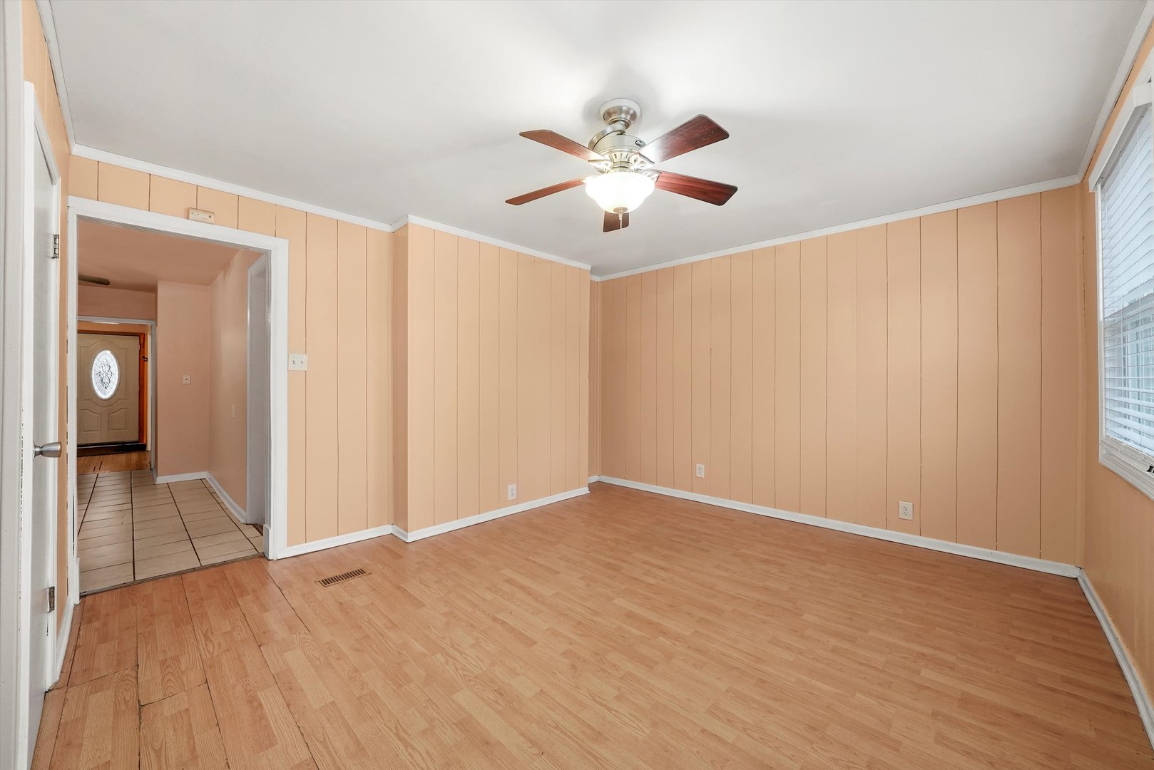 920 N Massasoit Avenue