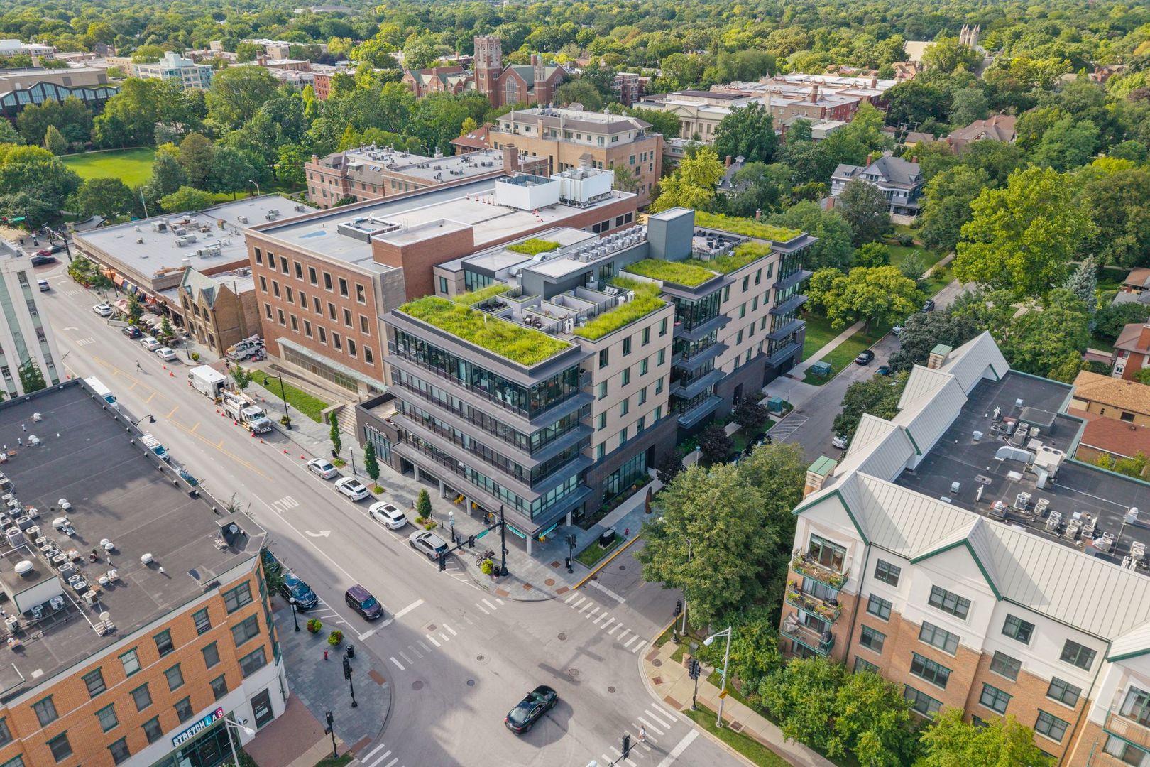 147 N Euclid Avenue Unit: 205