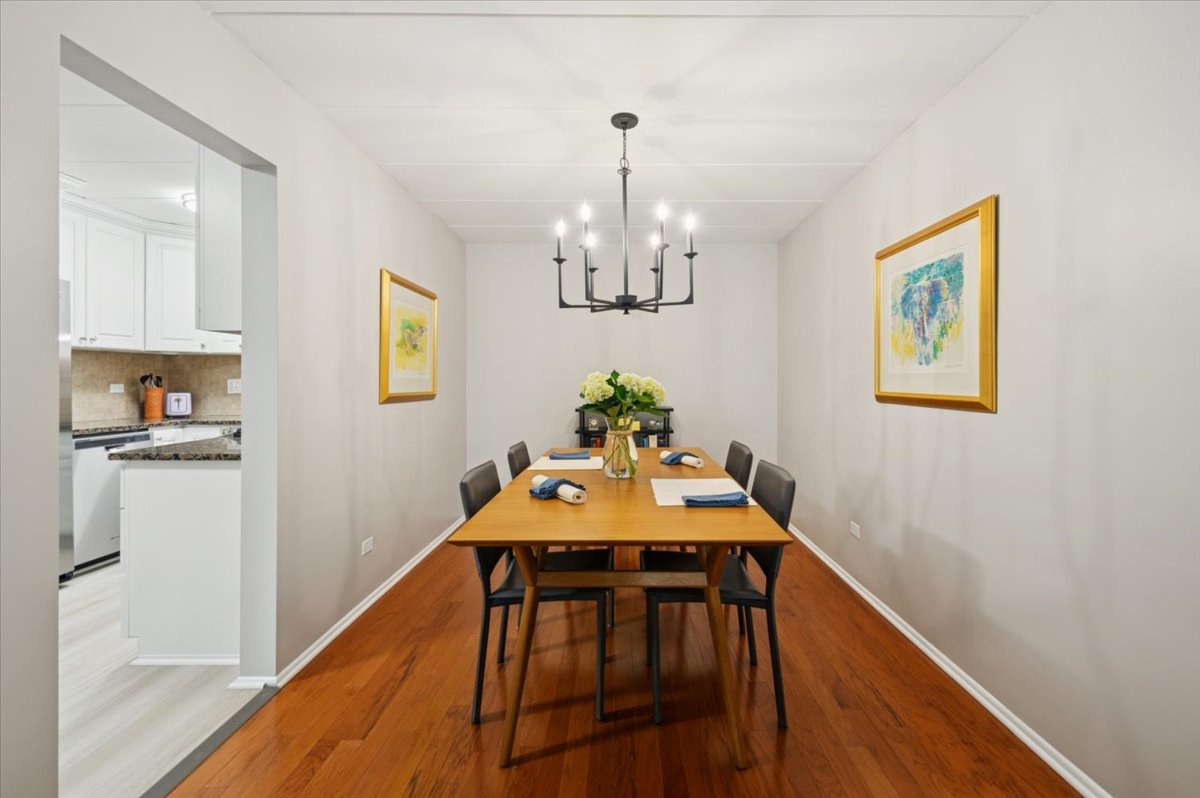 203 N Kenilworth Avenue Unit: 3F