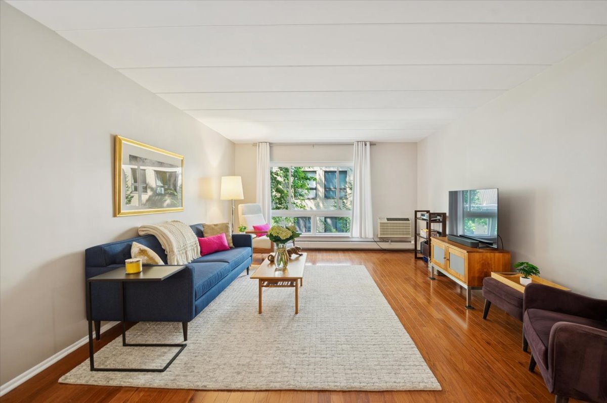 203 N Kenilworth Avenue Unit: 3F