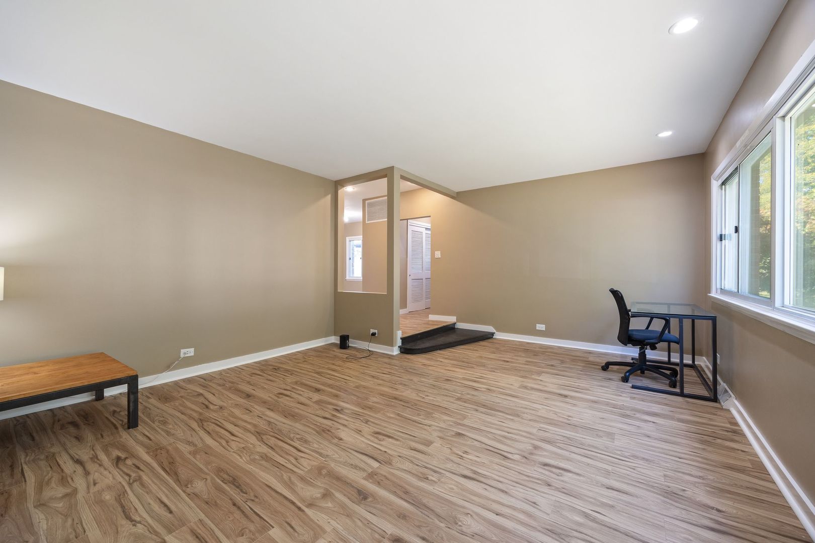 8822 Forestview Road