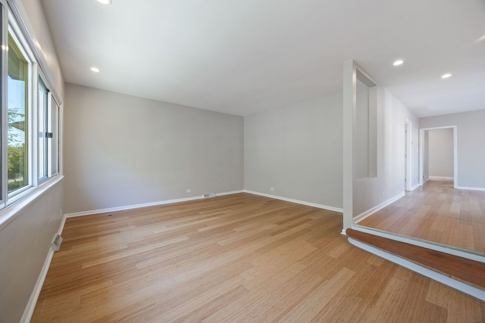 8822 Forestview Road