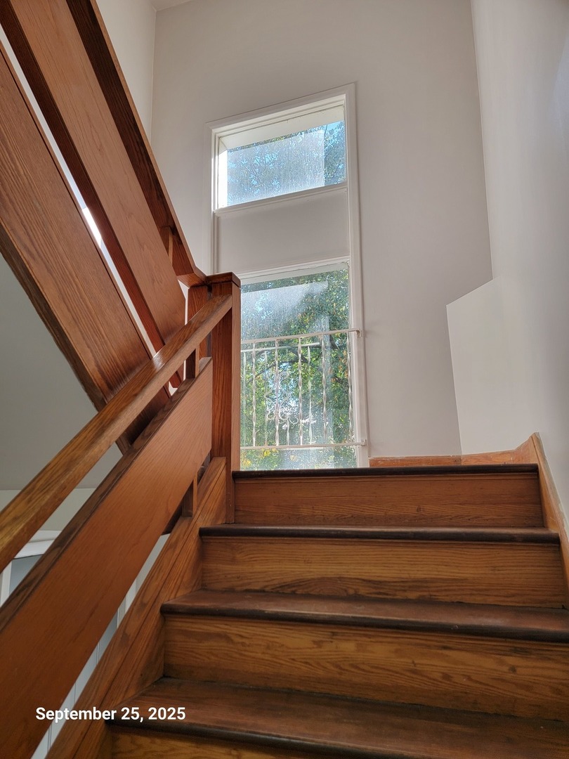 8822 Forestview Road