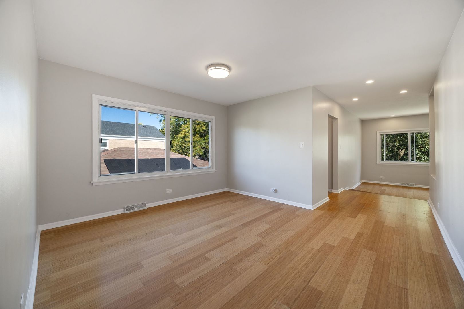 8822 Forestview Road