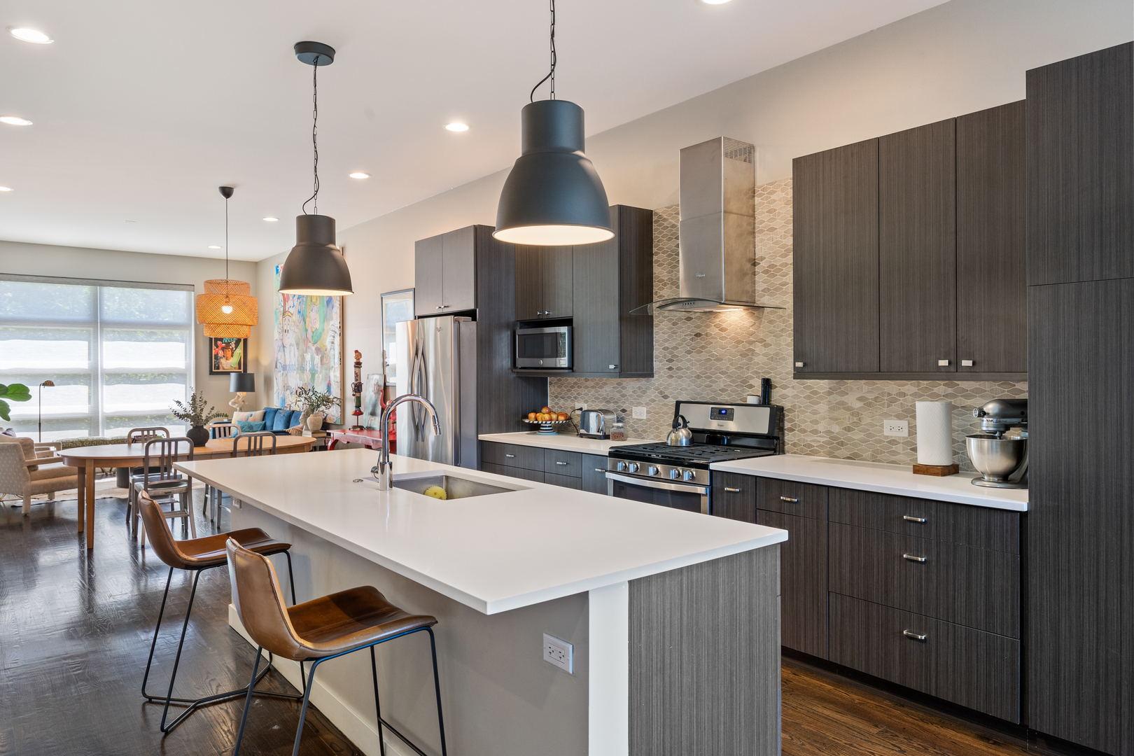 3566 W Palmer Street