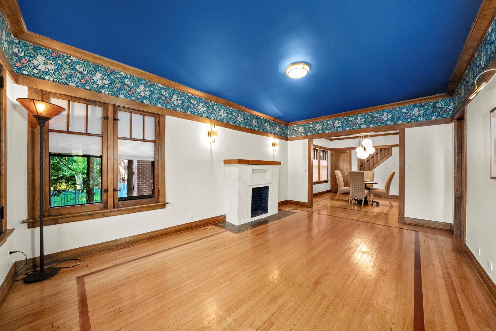 1038 Division Street