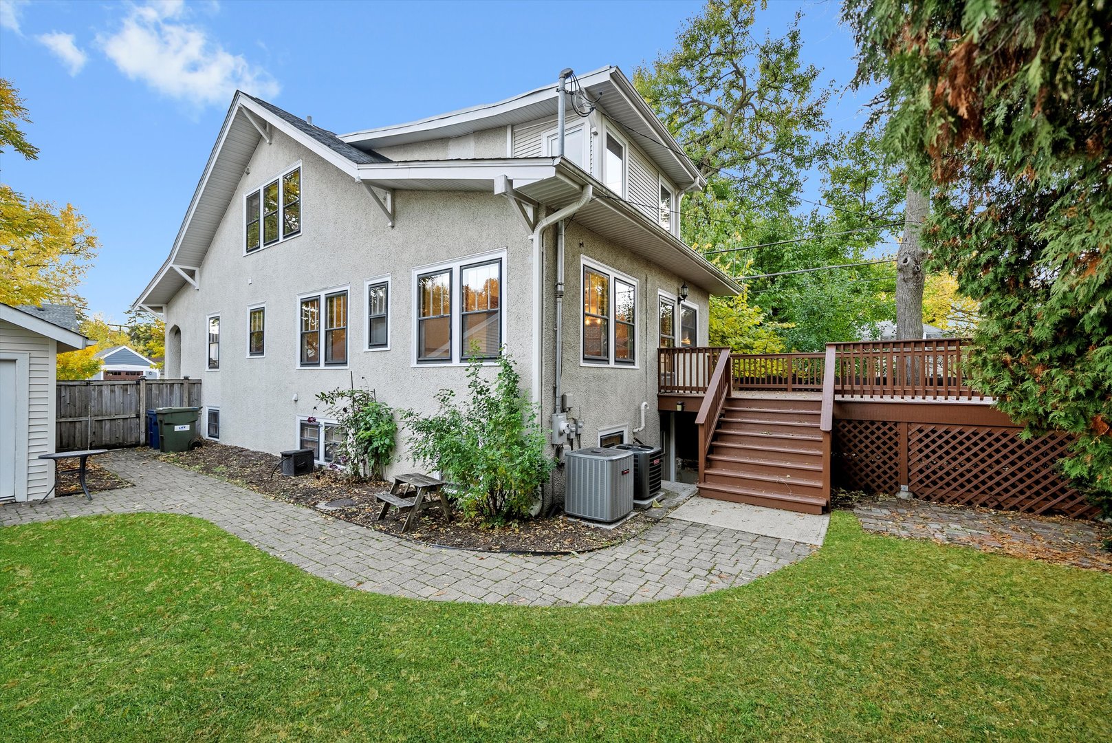 1038 Division Street