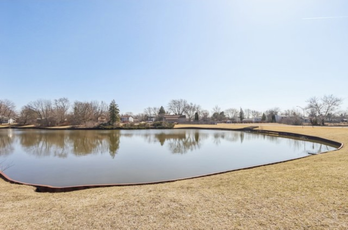 1105 Sandpiper Court