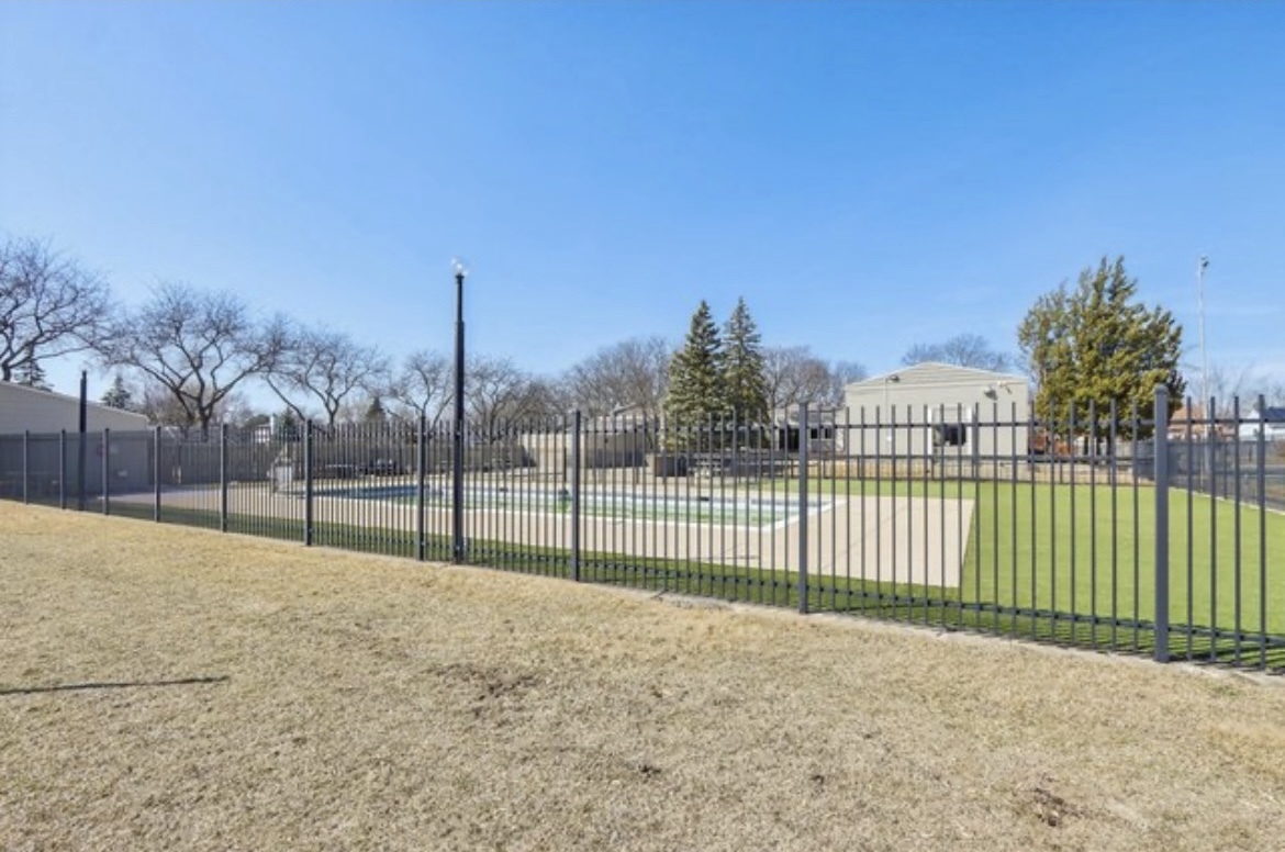 1105 Sandpiper Court