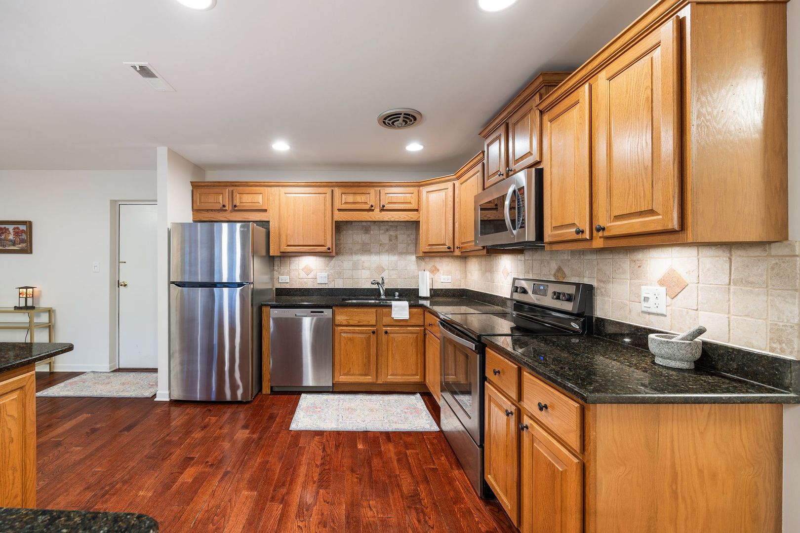 221 N Kenilworth Avenue Unit: 208