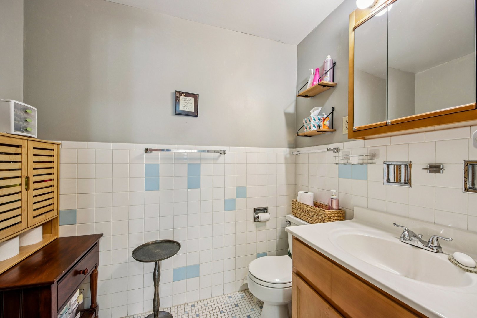 1025 Randolph Street Unit: 107