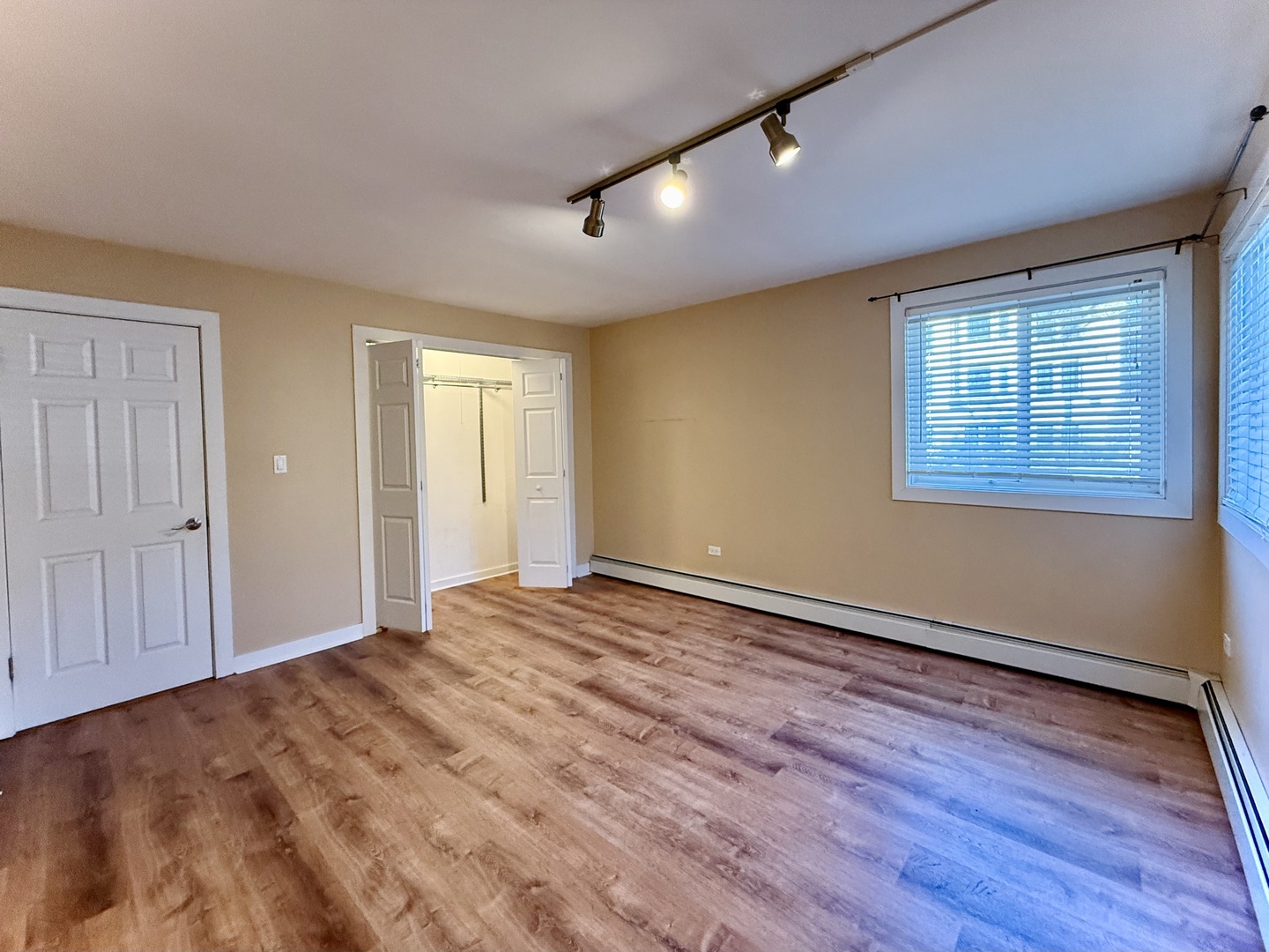 317 WISCONSIN Avenue Unit: 1A