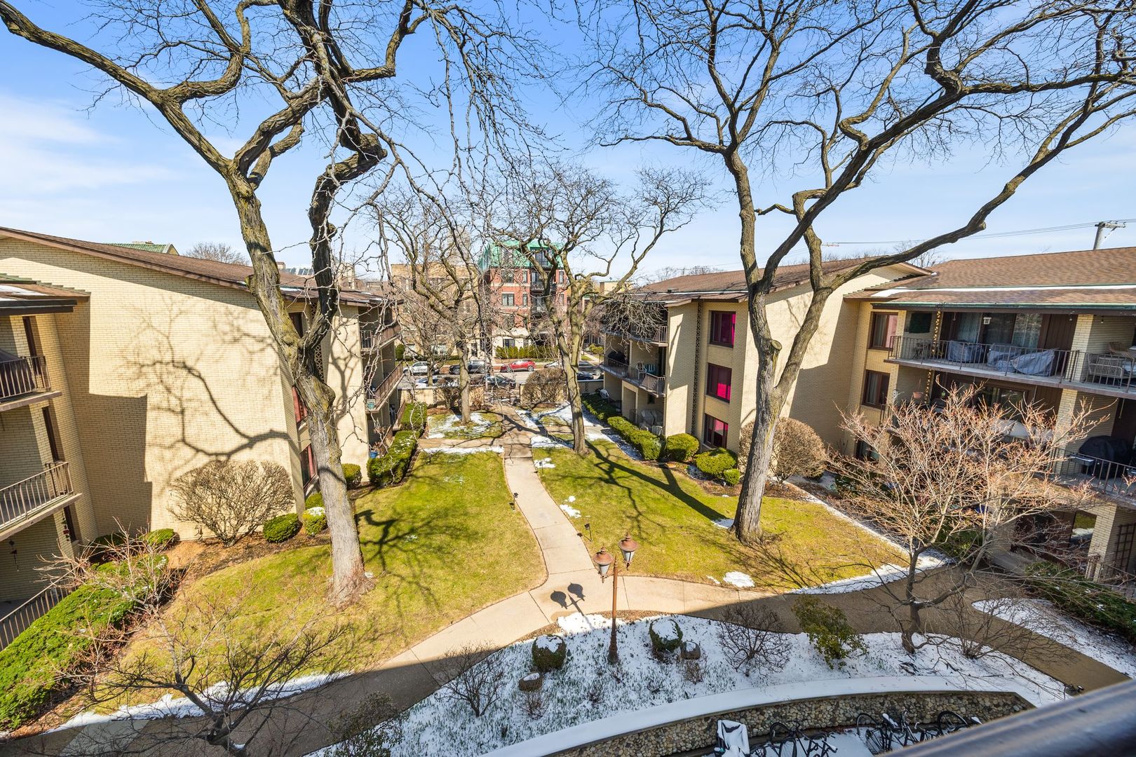 1025 Washington Boulevard Unit: 301