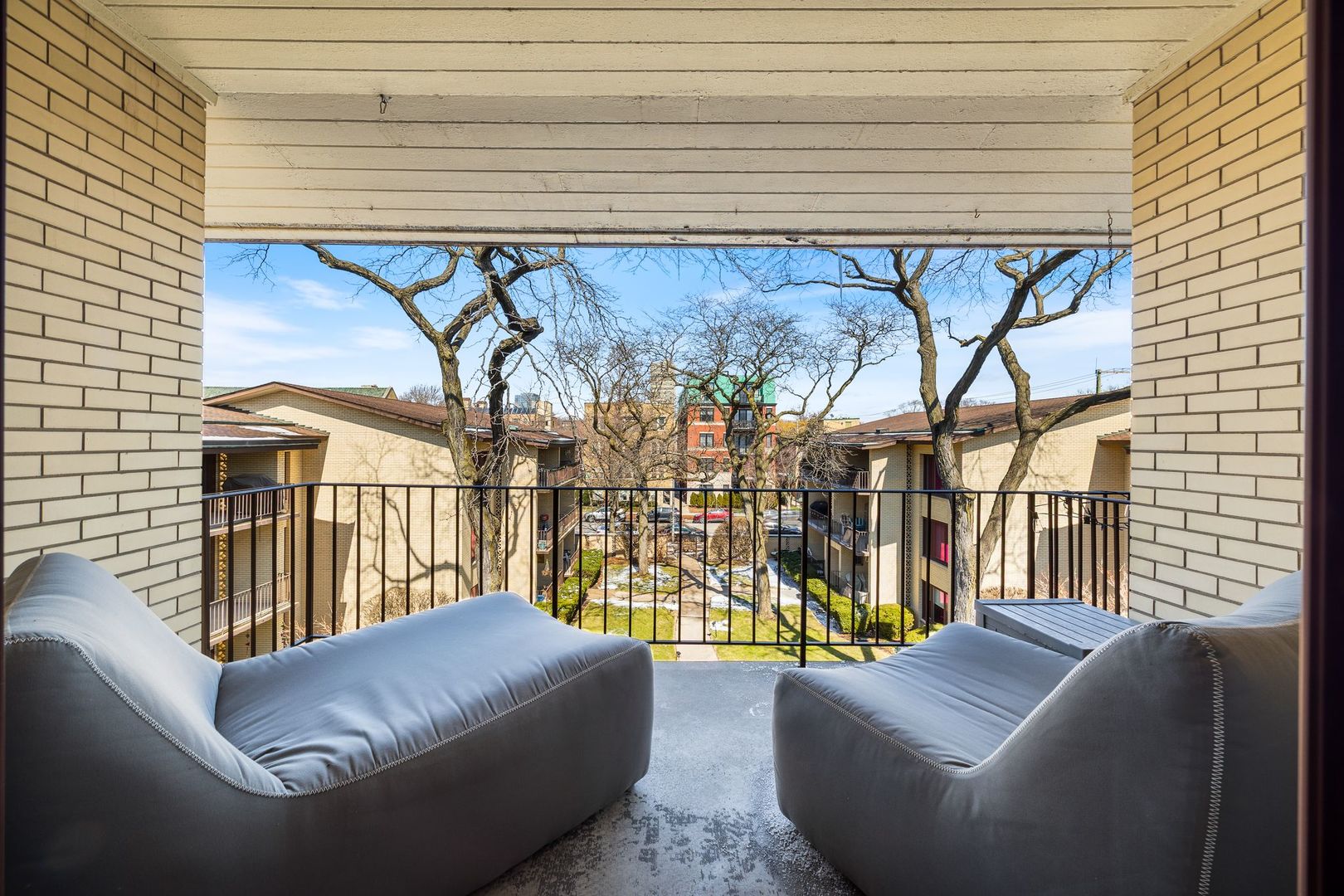 1025 Washington Boulevard Unit: 301