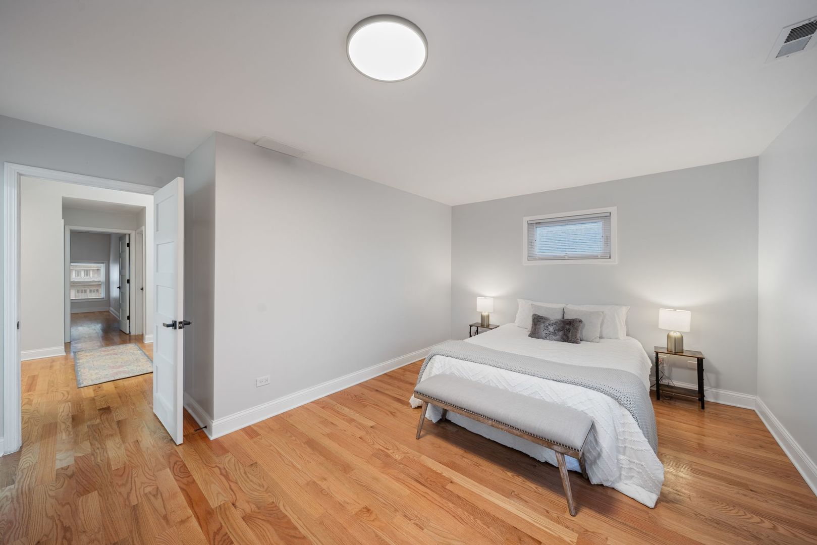 921 N Humphrey Avenue