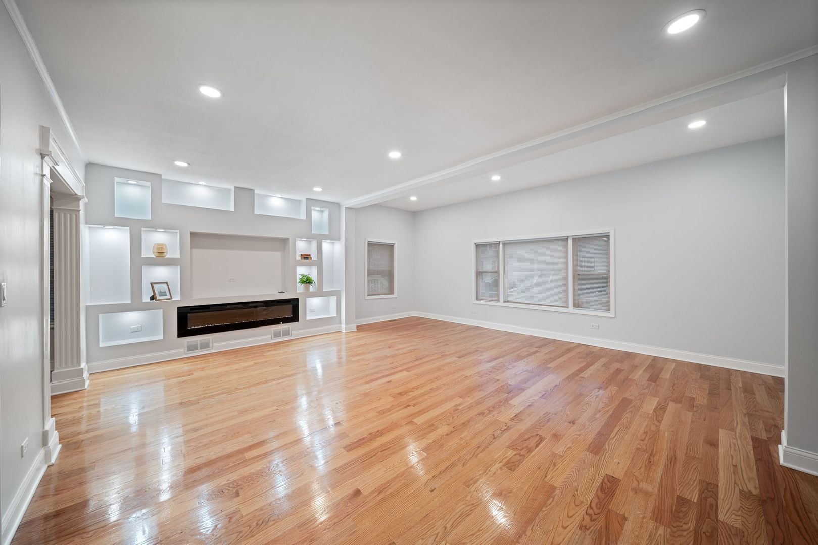 921 N Humphrey Avenue