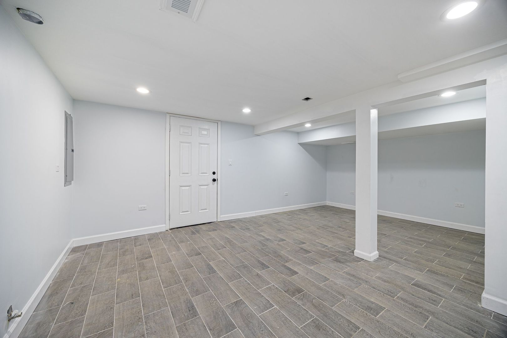 1132 N Waller Avenue