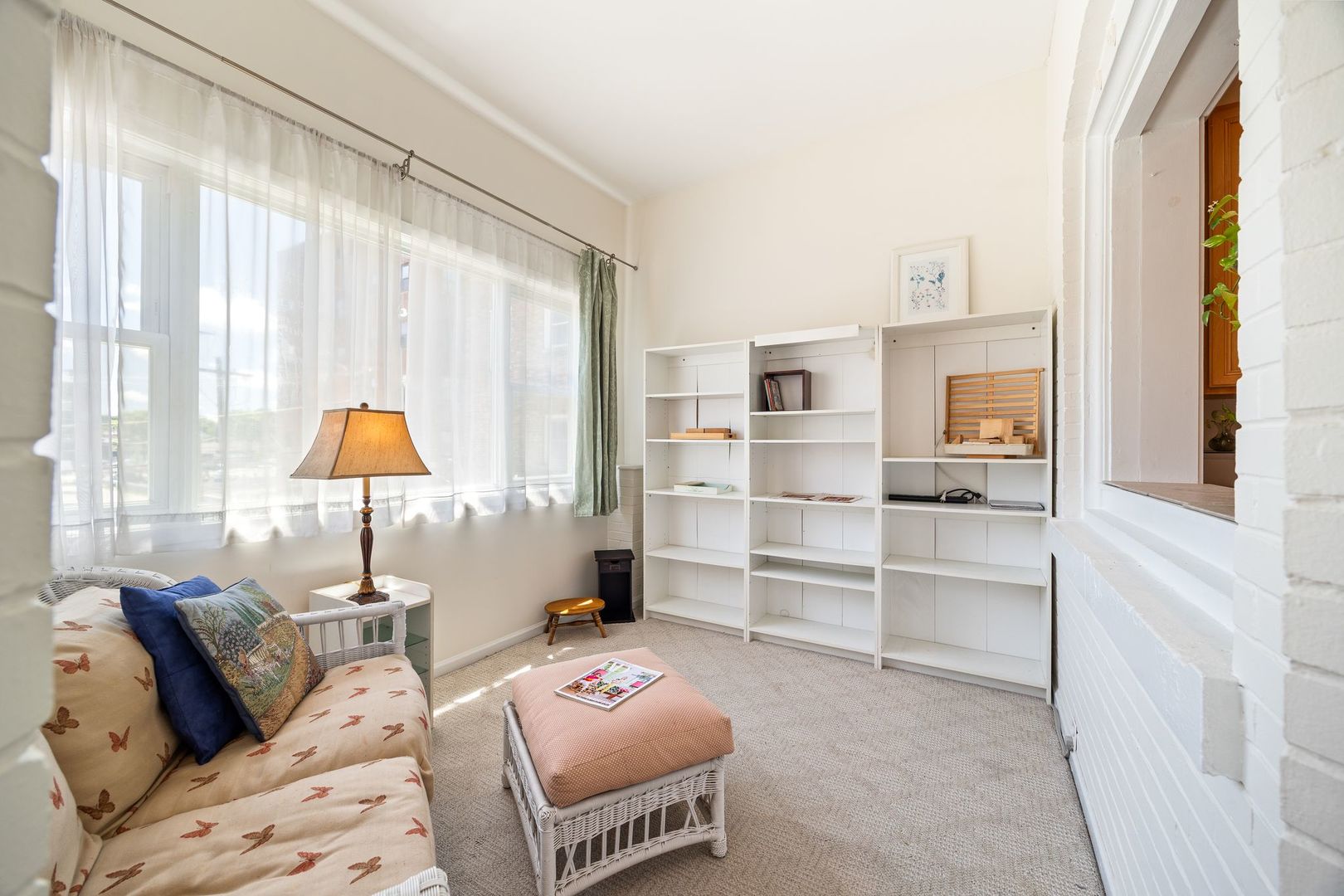 711 Washington Boulevard Unit: 2E